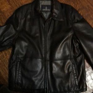 London fog leather jacket with quilted lining